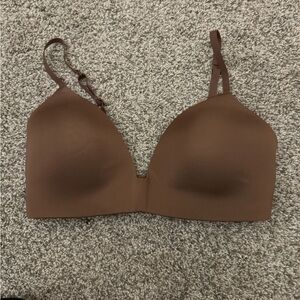 Seamless Brown Bra
